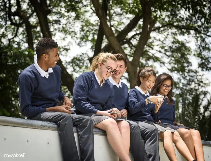 School uniforms Dubai UAE