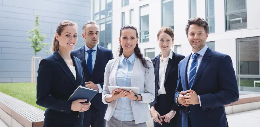 Retail Uniforms suppliers & manufacturers in Dubai UAE